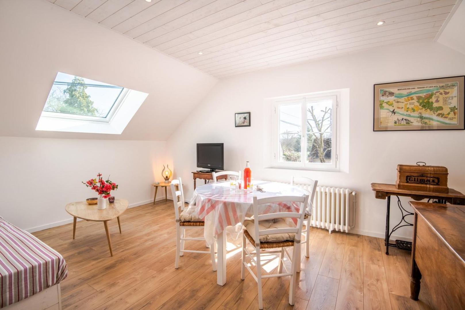 Le Relais De L'Ormeau - Charmant Gite Pour 4 Pers. Lussault-sur-Loire 外观 照片